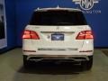Arctic White - ML 350 4Matic Photo No. 6