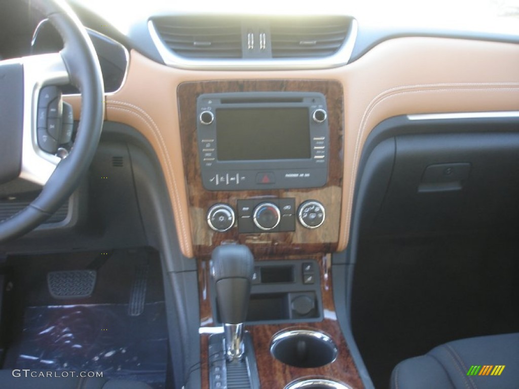 2013 Chevrolet Traverse LT AWD Ebony/Mojave Dashboard Photo #73348457