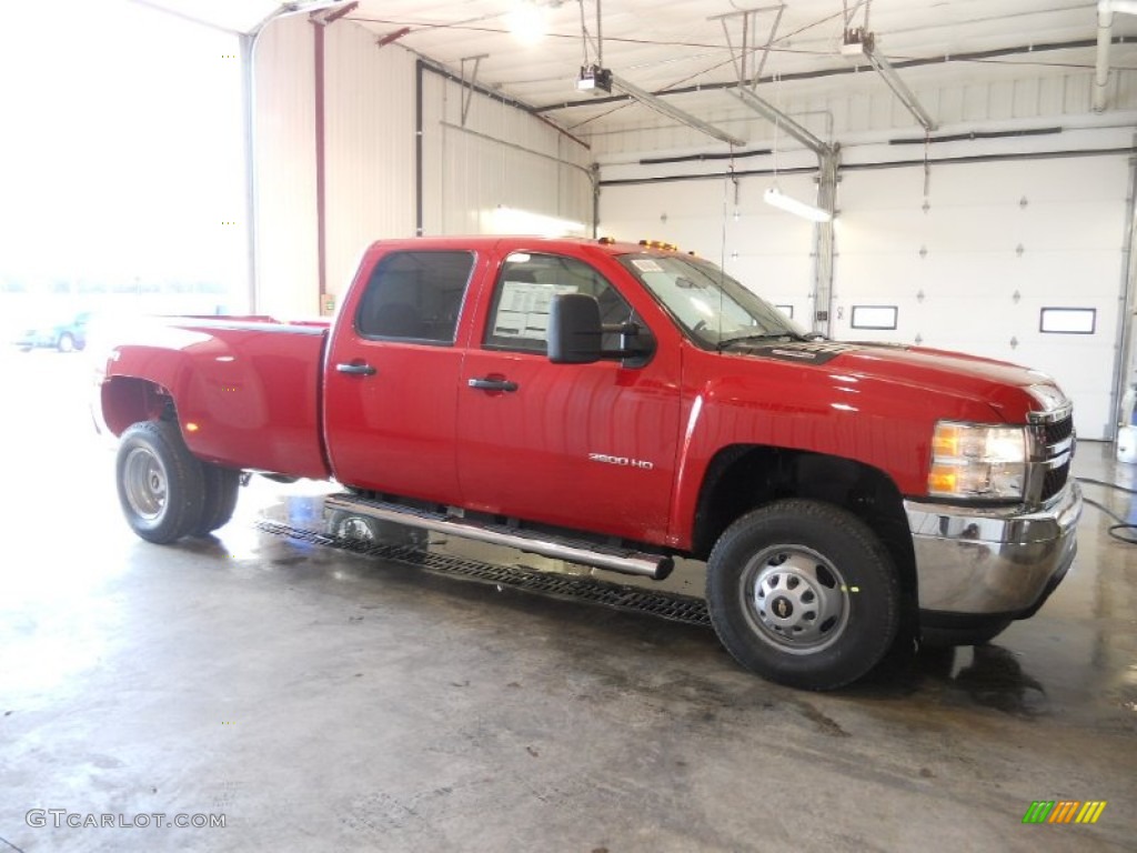 2013 Silverado 3500HD LS Crew Cab 4x4 Dually - Victory Red / Dark Titanium photo #2