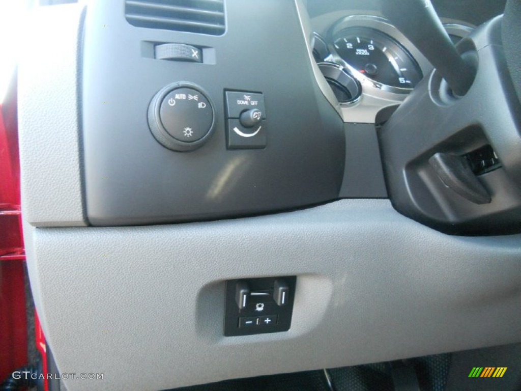 2013 Chevrolet Silverado 3500HD LS Crew Cab 4x4 Dually Controls Photos