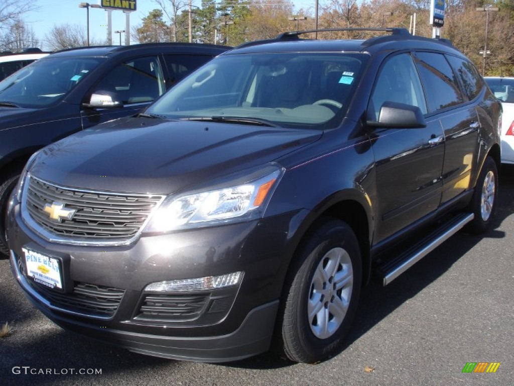 2013 Traverse LS AWD - Tungsten Metallic / Dark Titanium/Light Titanium photo #1