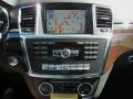 Black - ML 350 4Matic Photo No. 10