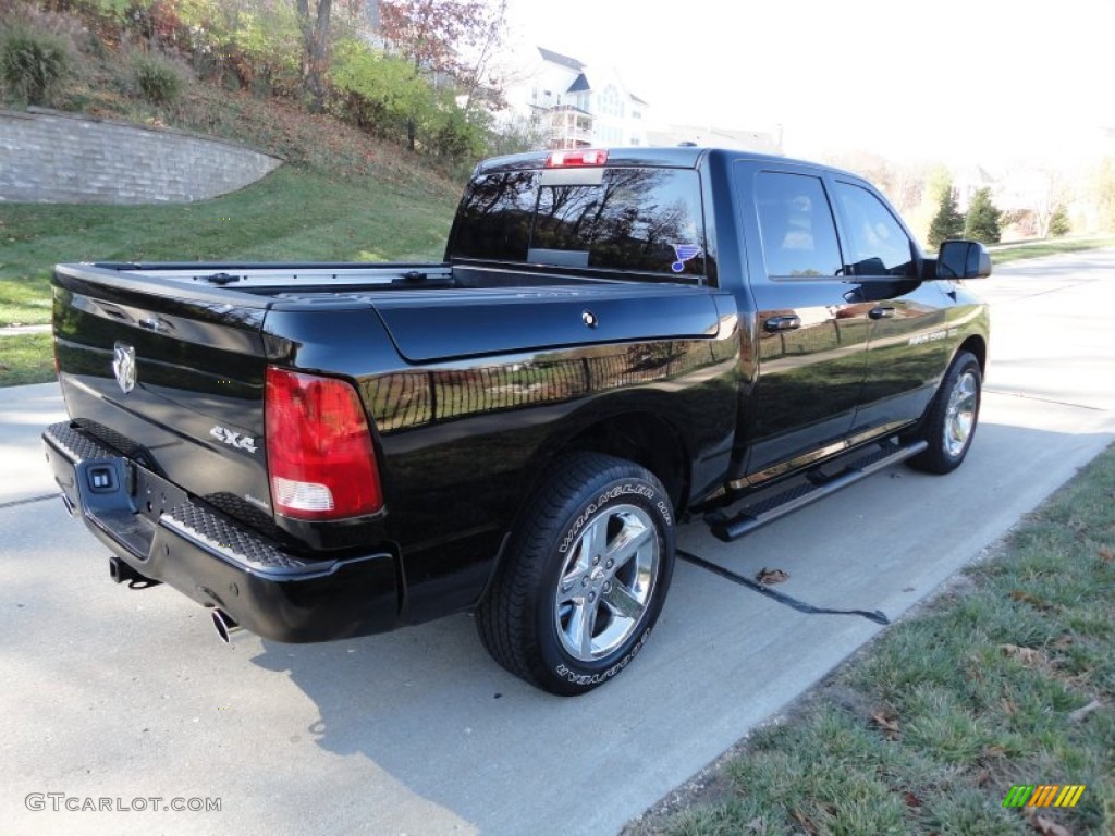 2012 Ram 1500 Sport Crew Cab 4x4 - Black / Dark Slate Gray photo #7