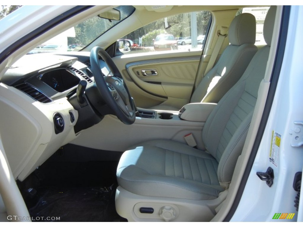 2013 Ford Taurus SE Front Seat Photo #73352153