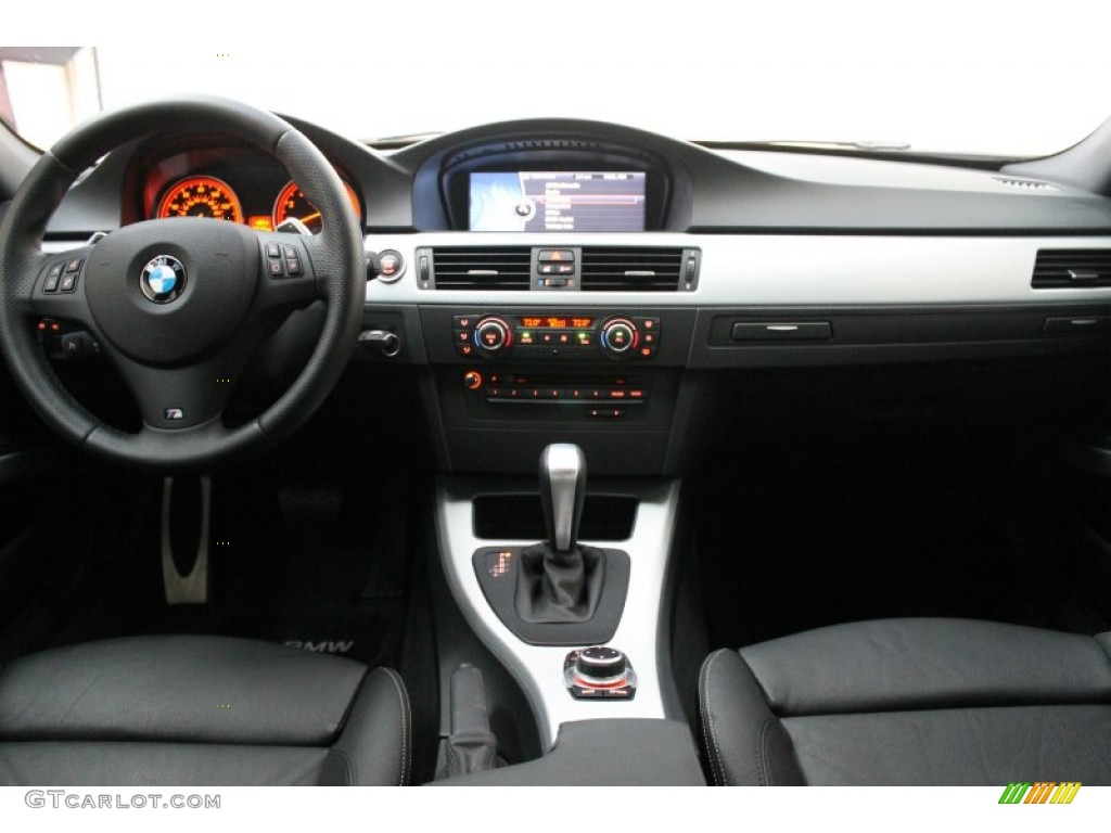 2011 BMW 3 Series 335i Sedan Black Dashboard Photo #73354460