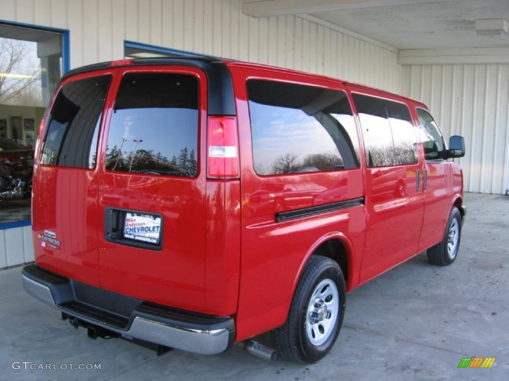 2013 Express LT 1500 AWD Passenger Van - Victory Red / Medium Pewter photo #3