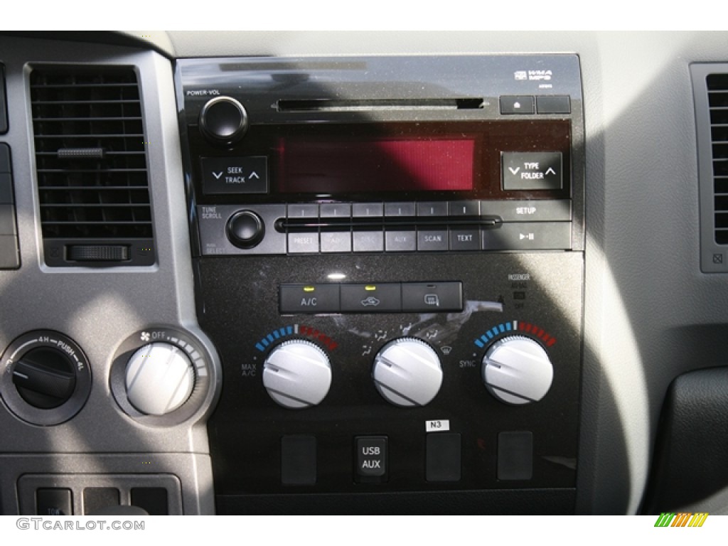 2013 Tundra Double Cab 4x4 - Barcelona Red Metallic / Black photo #7