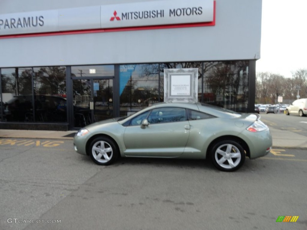 2008 Eclipse GS Coupe - Optimist Green Metallic / Dark Charcoal photo #3