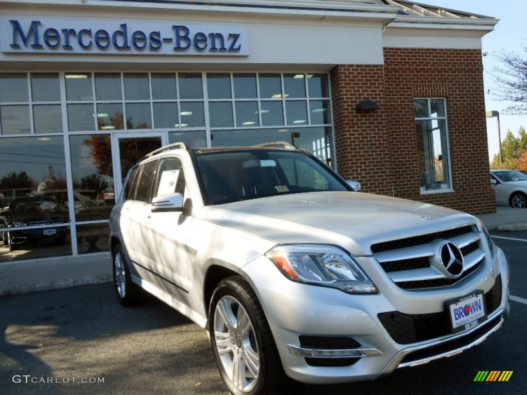 2013 GLK 350 4Matic - Polar White / Black photo #1