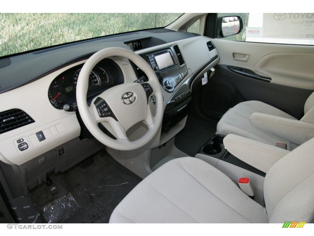 Bisque Interior 2013 Toyota Sienna LE AWD Photo #73359755
