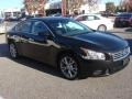 Super Black - Maxima 3.5 SV Photo No. 2