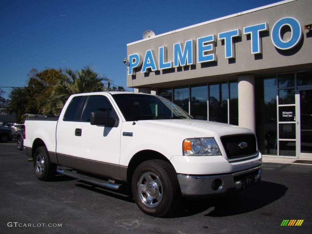 2006 F150 XLT SuperCab - Oxford White / Tan photo #2