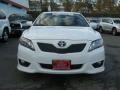 Super White - Camry SE Photo No. 2