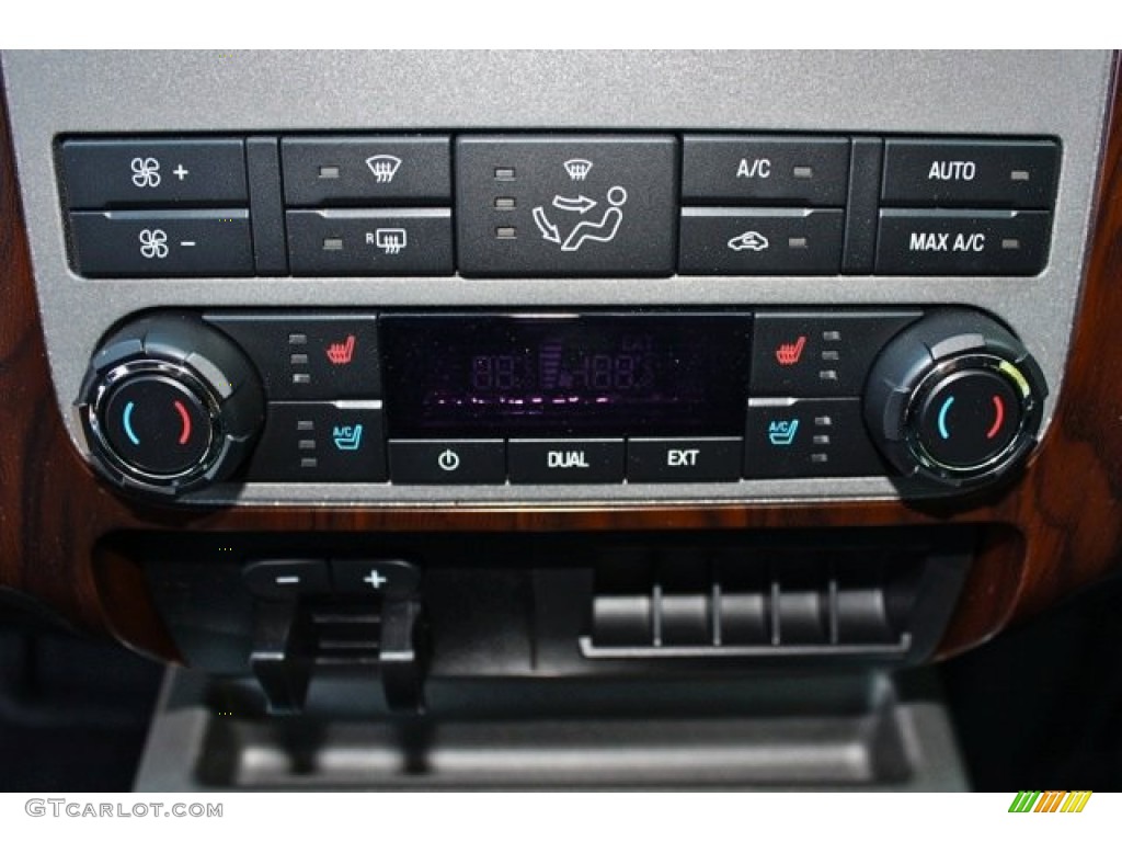 2012 Ford F250 Super Duty Lariat Crew Cab 4x4 Controls Photo #73362171