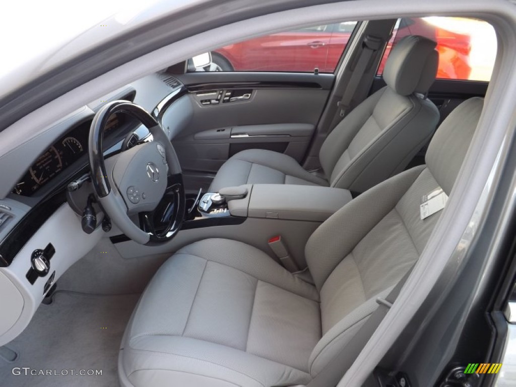 Ash/Grey Interior 2013 Mercedes-Benz S 550 4Matic Sedan Photo #73362230