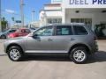 2010 Alaska Gray Metallic Volkswagen Touareg VR6 FSI 4XMotion  photo #2