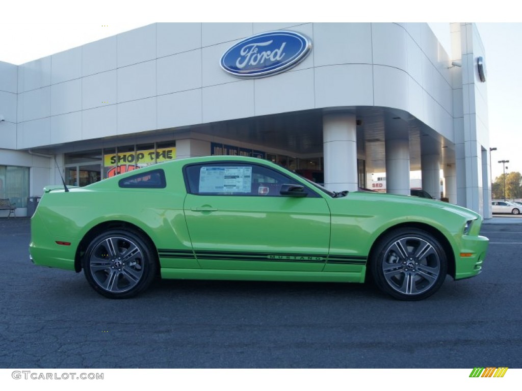 Gotta Have It Green 2013 Ford Mustang V6 Coupe Exterior Photo #73370432