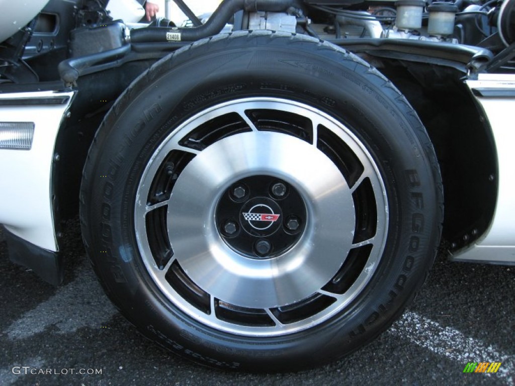 1984 Chevrolet Corvette Coupe Wheel Photo #73370552