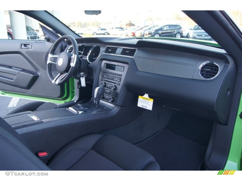 2013 Mustang V6 Coupe - Gotta Have It Green / Charcoal Black photo #14