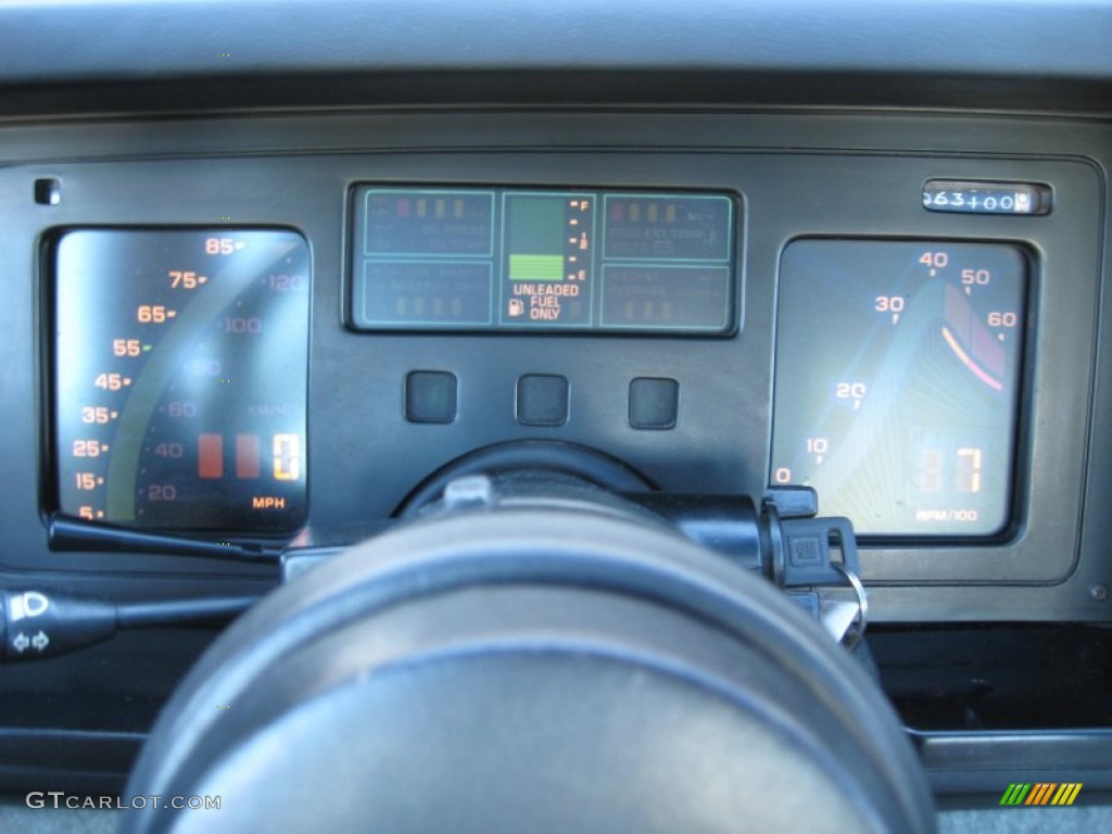 1984 Chevrolet Corvette Coupe Gauges Photo #73370860
