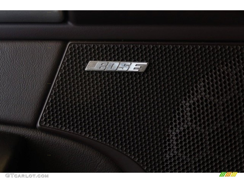 2011 Porsche 911 Turbo Coupe Audio System Photos