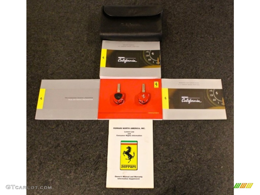 2010 Ferrari California Standard California Model Books/Manuals Photos