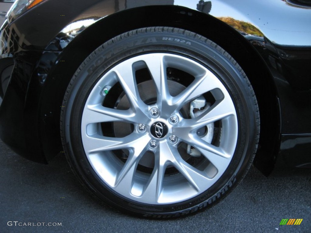 2013 Genesis Coupe 2.0T - Black Noir Pearl / Black Cloth photo #11