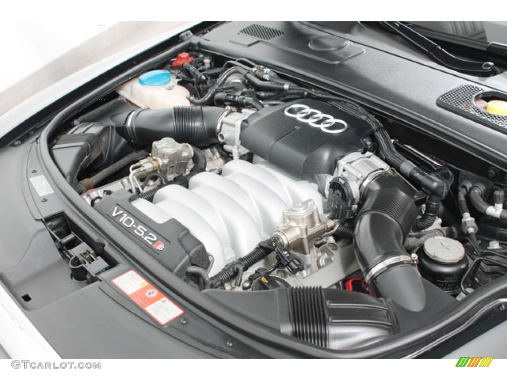 2010 Audi S6 5.2 quattro Sedan Engine Photos