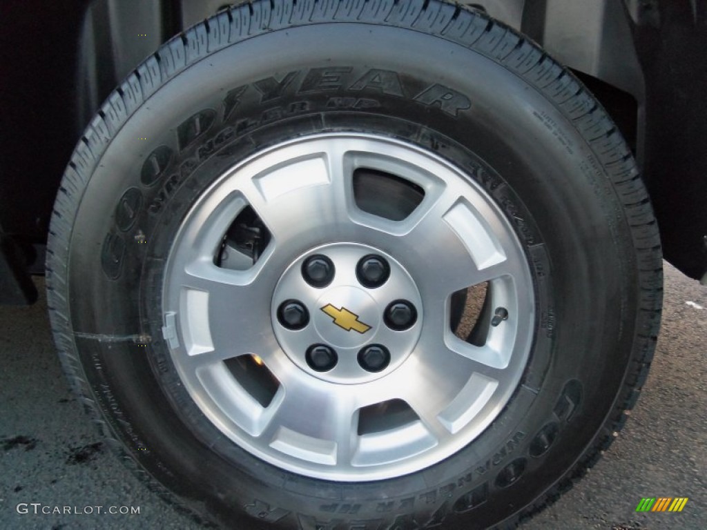 2013 Chevrolet Suburban LS 4x4 Wheel Photo #73381502