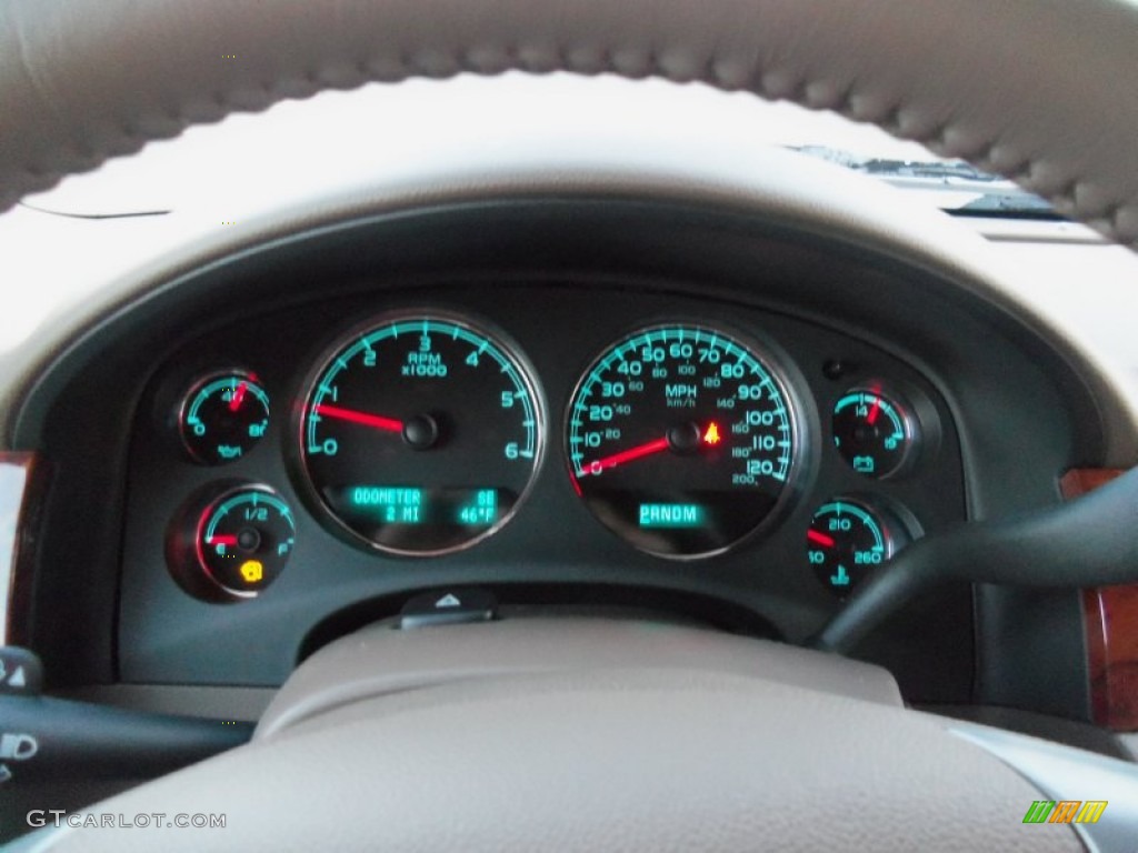 2013 Chevrolet Suburban LS 4x4 Gauges Photo #73381649