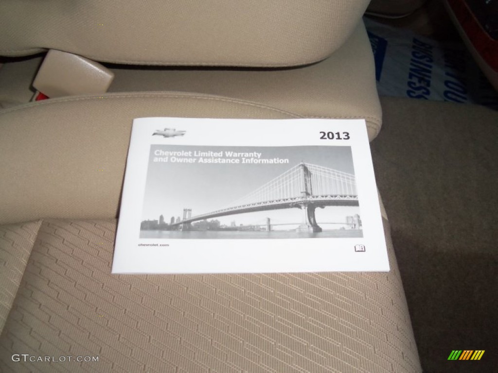2013 Chevrolet Suburban LS 4x4 Books/Manuals Photo #73382121