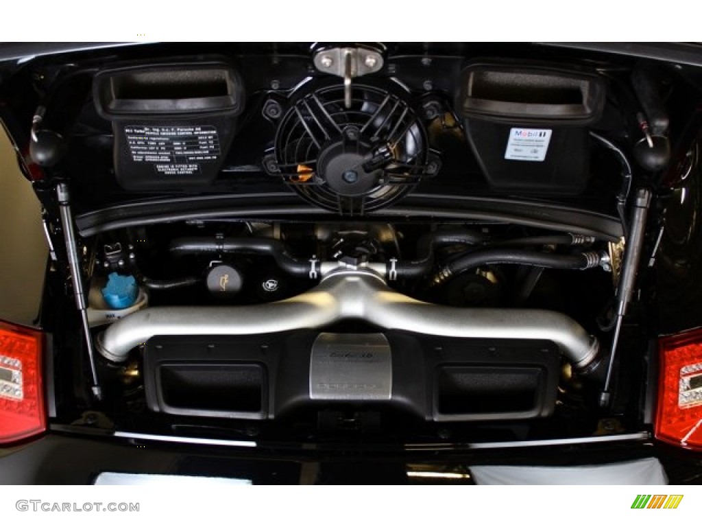 2012 Porsche 911 Turbo Cabriolet Engine Photos