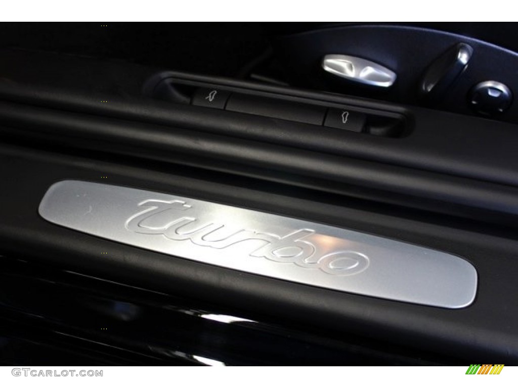 2012 911 Turbo Cabriolet - Black / Black photo #40