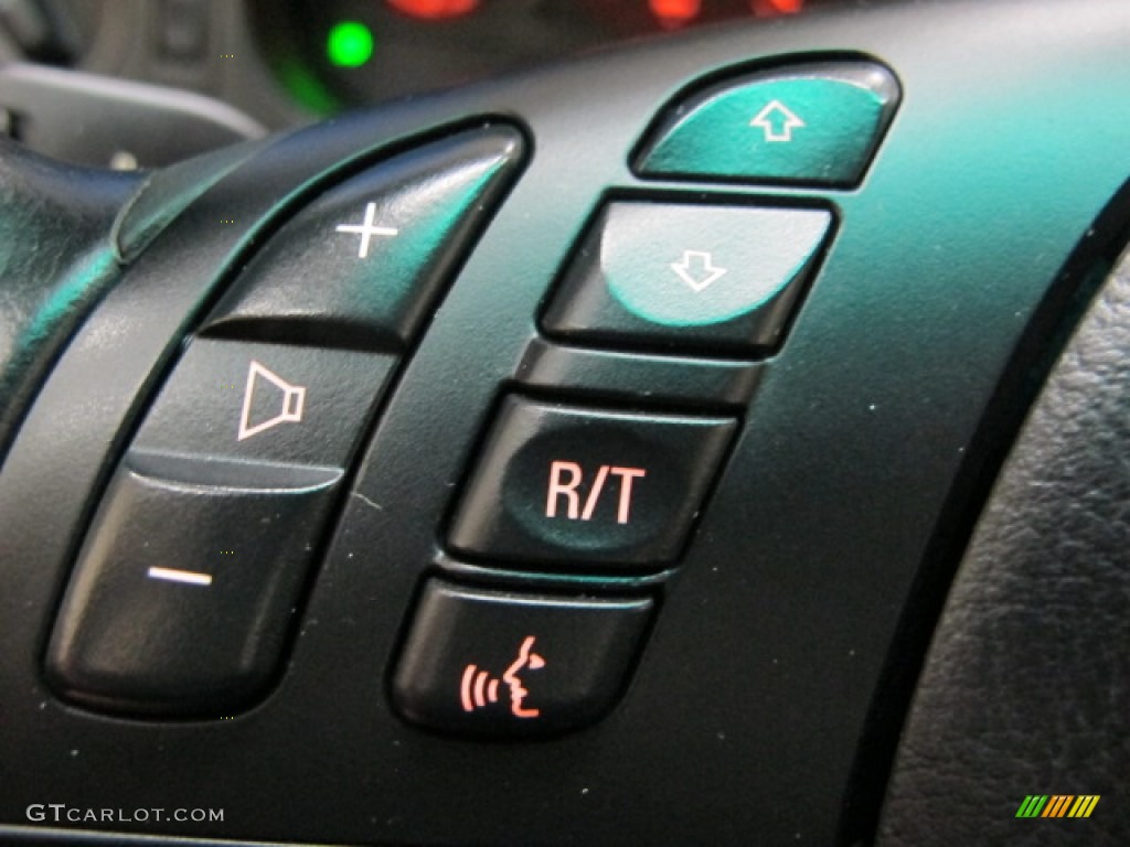 2003 BMW 5 Series 525i Sedan Controls Photo #73386191