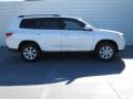 Blizzard White Pearl - Highlander V6 Photo No. 2