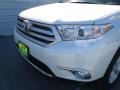 Blizzard White Pearl - Highlander V6 Photo No. 9