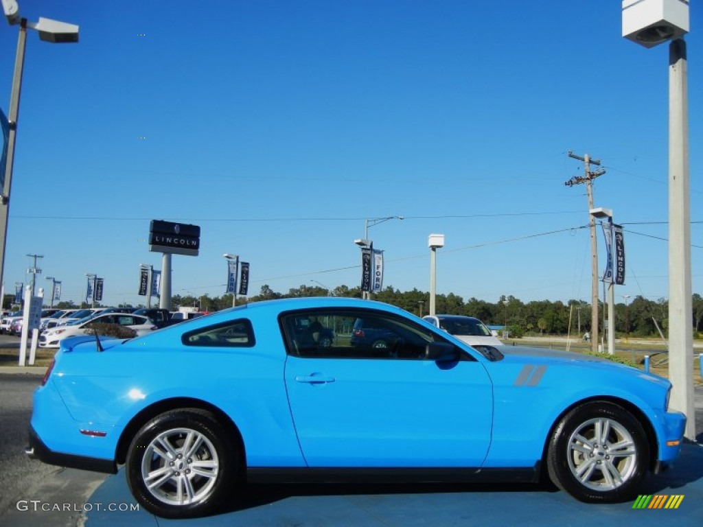 2010 Mustang V6 Coupe - Grabber Blue / Stone photo #6