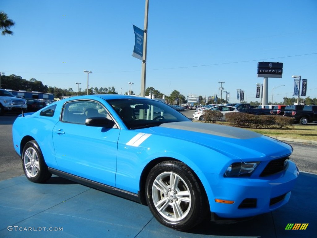 2010 Mustang V6 Coupe - Grabber Blue / Stone photo #7
