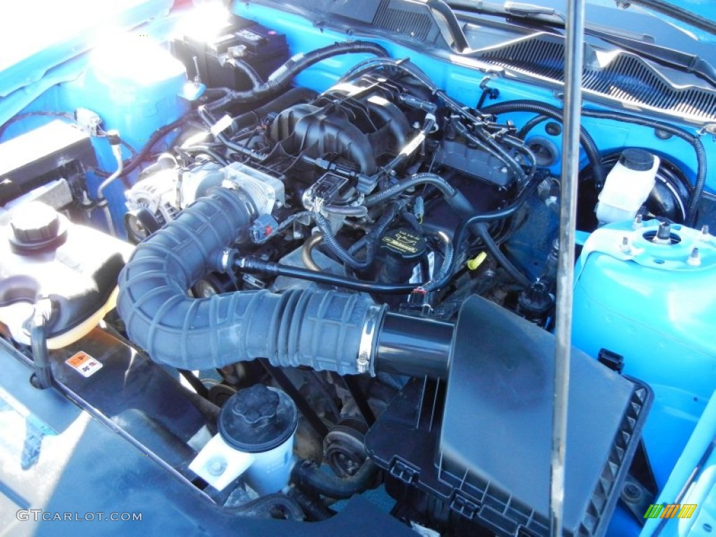 2010 Mustang V6 Coupe - Grabber Blue / Stone photo #24