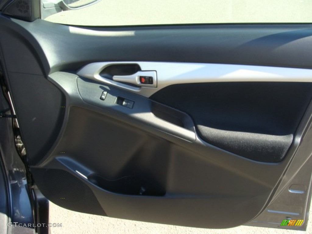 2009 Matrix S - Magnetic Gray Metallic / Dark Charcoal photo #20