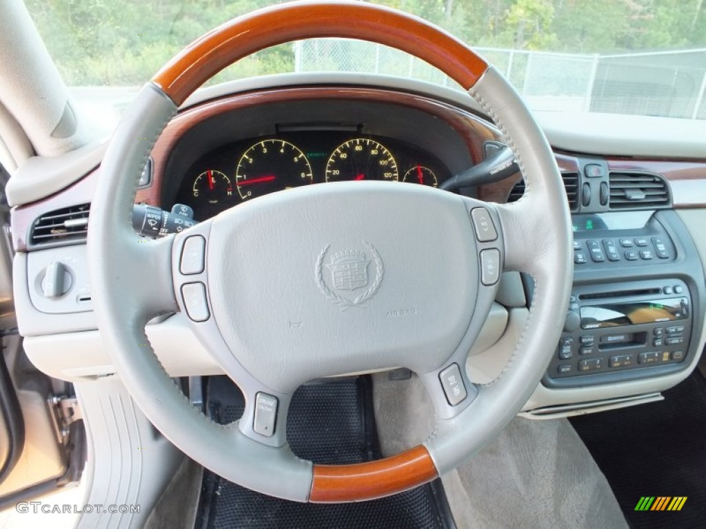 2000 Cadillac DeVille DHS Steering Wheel Photos