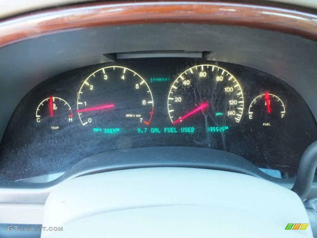 2000 Cadillac DeVille DHS Gauges Photos