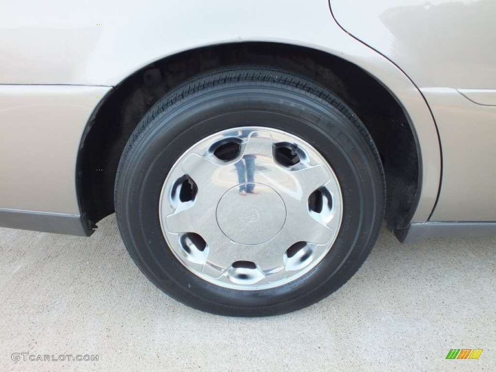 2000 Cadillac DeVille DHS Wheel Photos