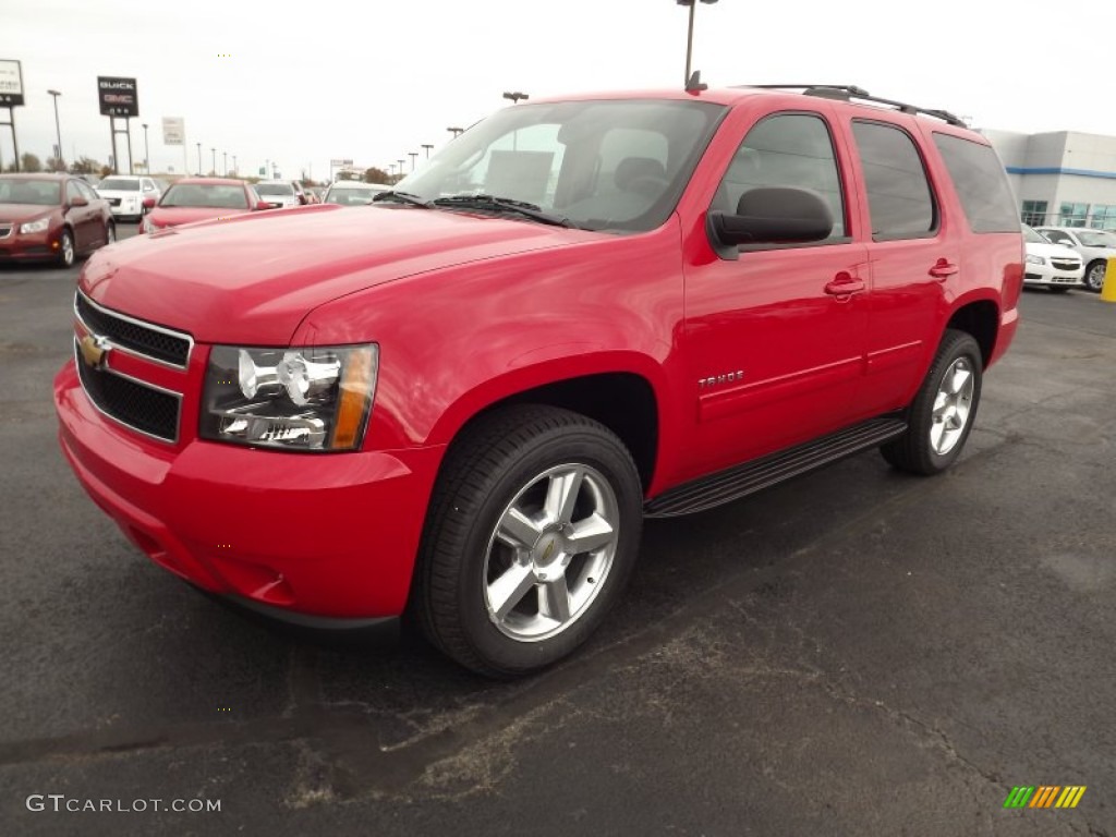 2013 Tahoe LS - Victory Red / Ebony photo #1