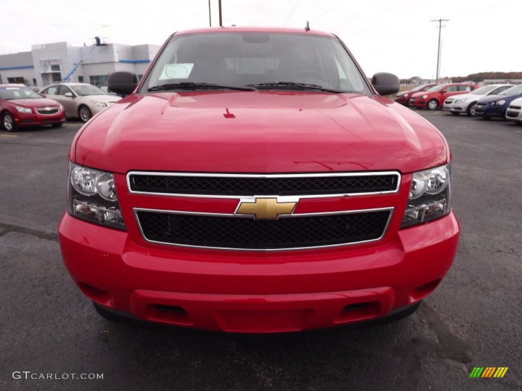 2013 Tahoe LS - Victory Red / Ebony photo #2