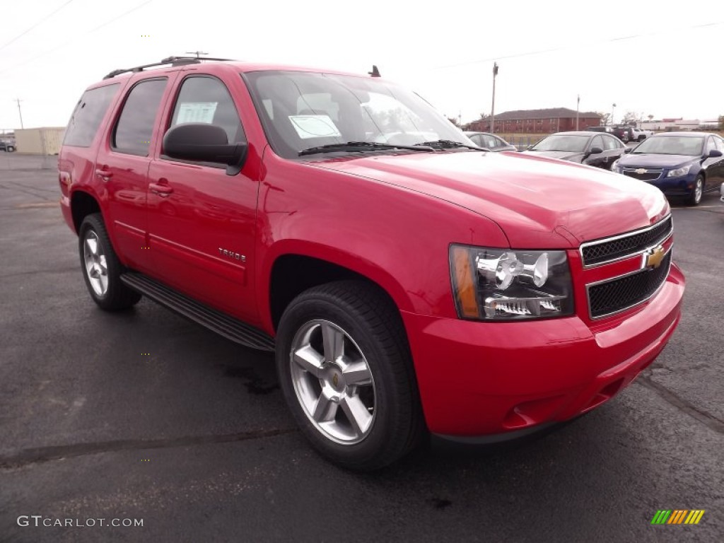 2013 Tahoe LS - Victory Red / Ebony photo #3