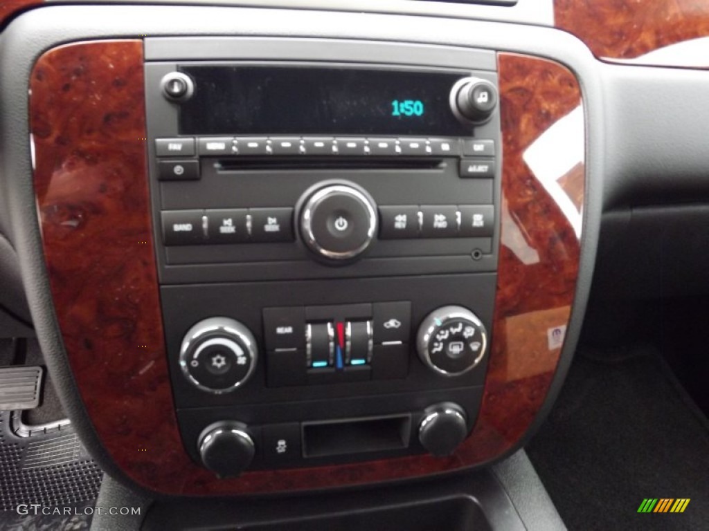 2013 Tahoe LS - Victory Red / Ebony photo #10