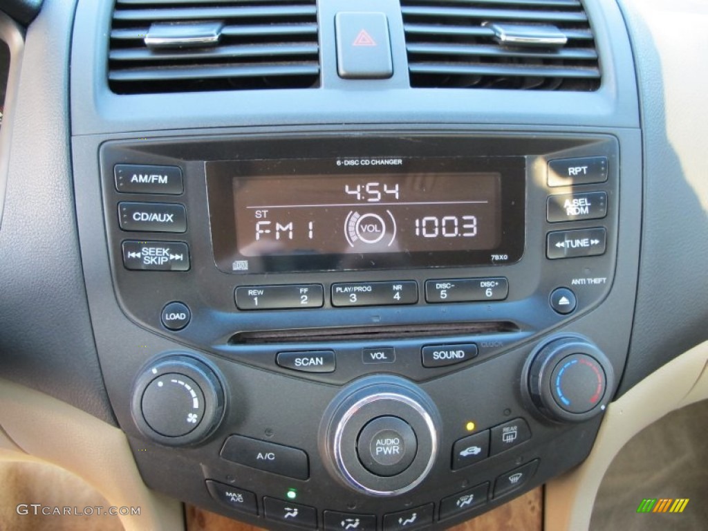 2003 Accord EX Coupe - Taffeta White / Ivory photo #21