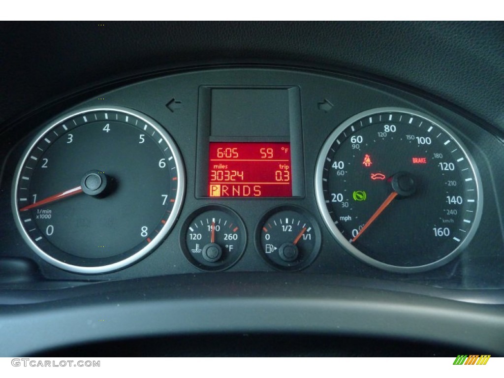 2009 Volkswagen Tiguan S Gauges Photos