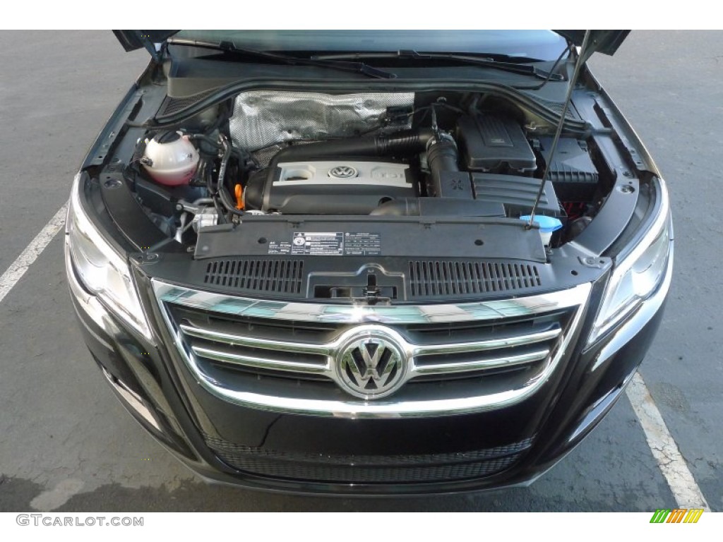 2009 Volkswagen Tiguan S Engine Photos